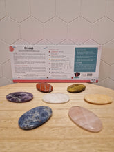 Charger l'image dans la galerie, Coffret de massage galets 7 chakras